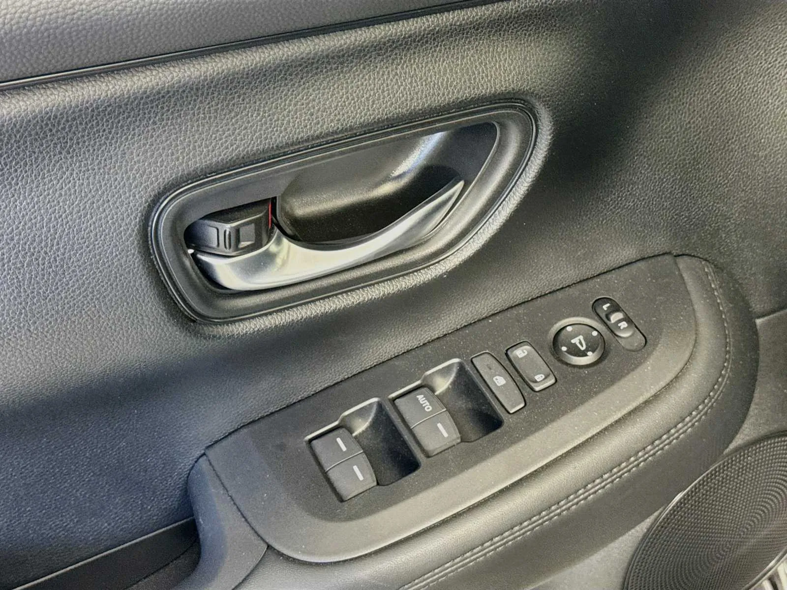 Honda HR-V photo 18