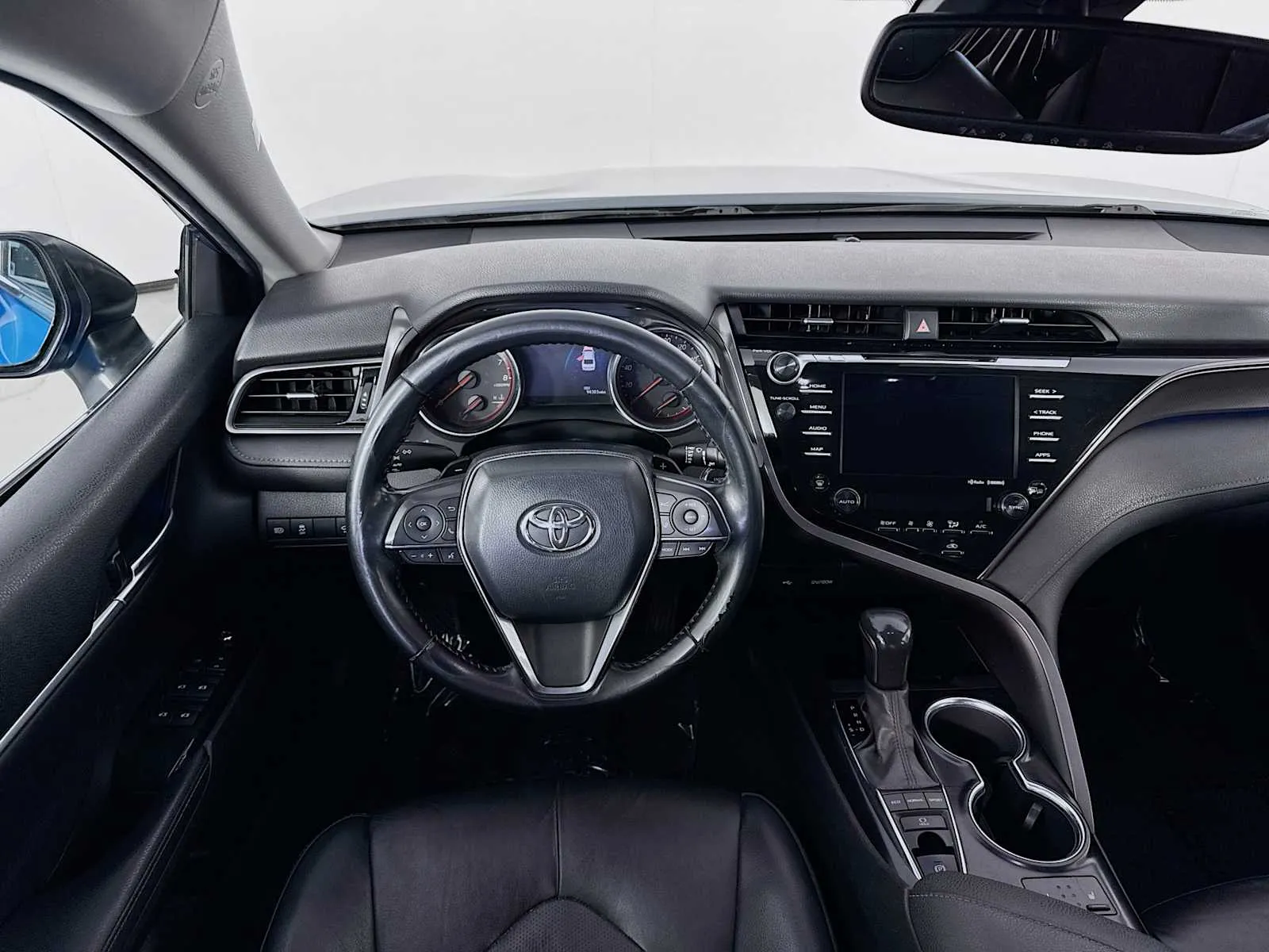 Toyota Camry photo 27