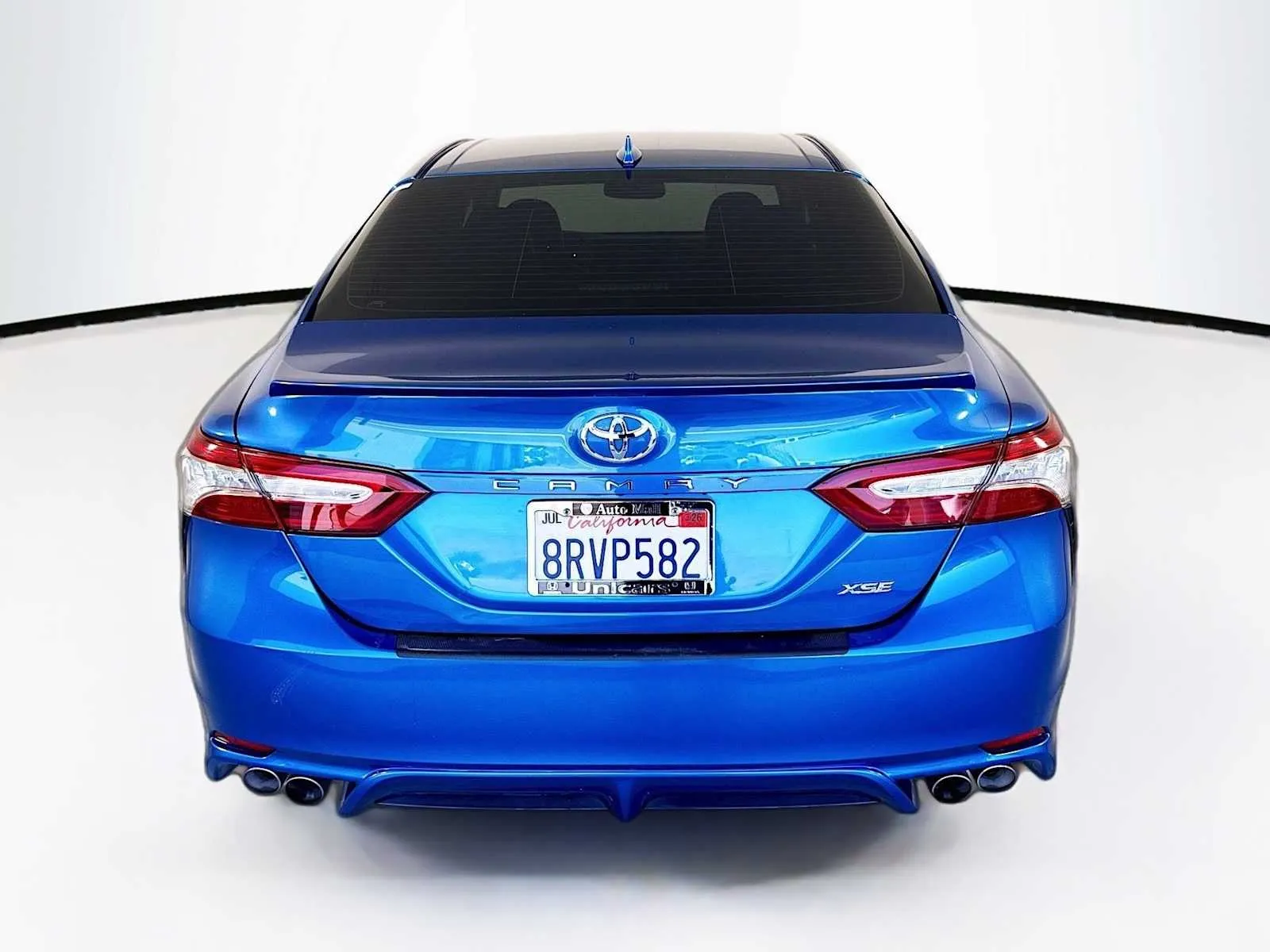 Toyota Camry photo 8