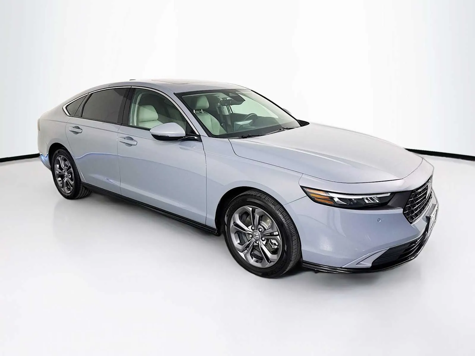 Gray 2025 Honda Accord Hybrid EX-L for sale in Indio, CA