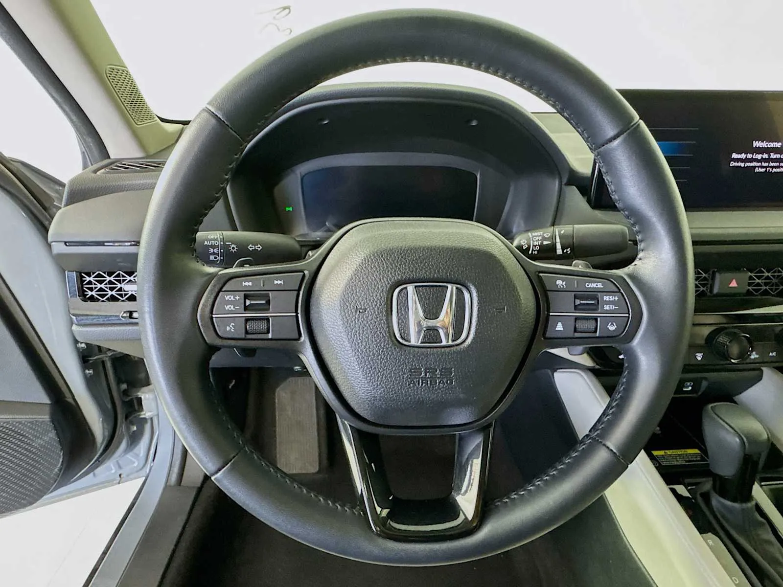 Honda Accord photo 10