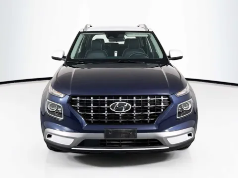 Photos of 2023 Hyundai Venue Limited for sale in Indio, CA at Unicars Honda