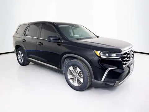 Black 2023 Honda Pilot EX-L 8 Passenger for sale in Indio, CA