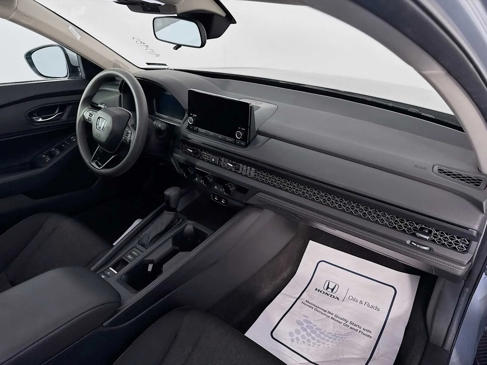 Honda Accord photo 23