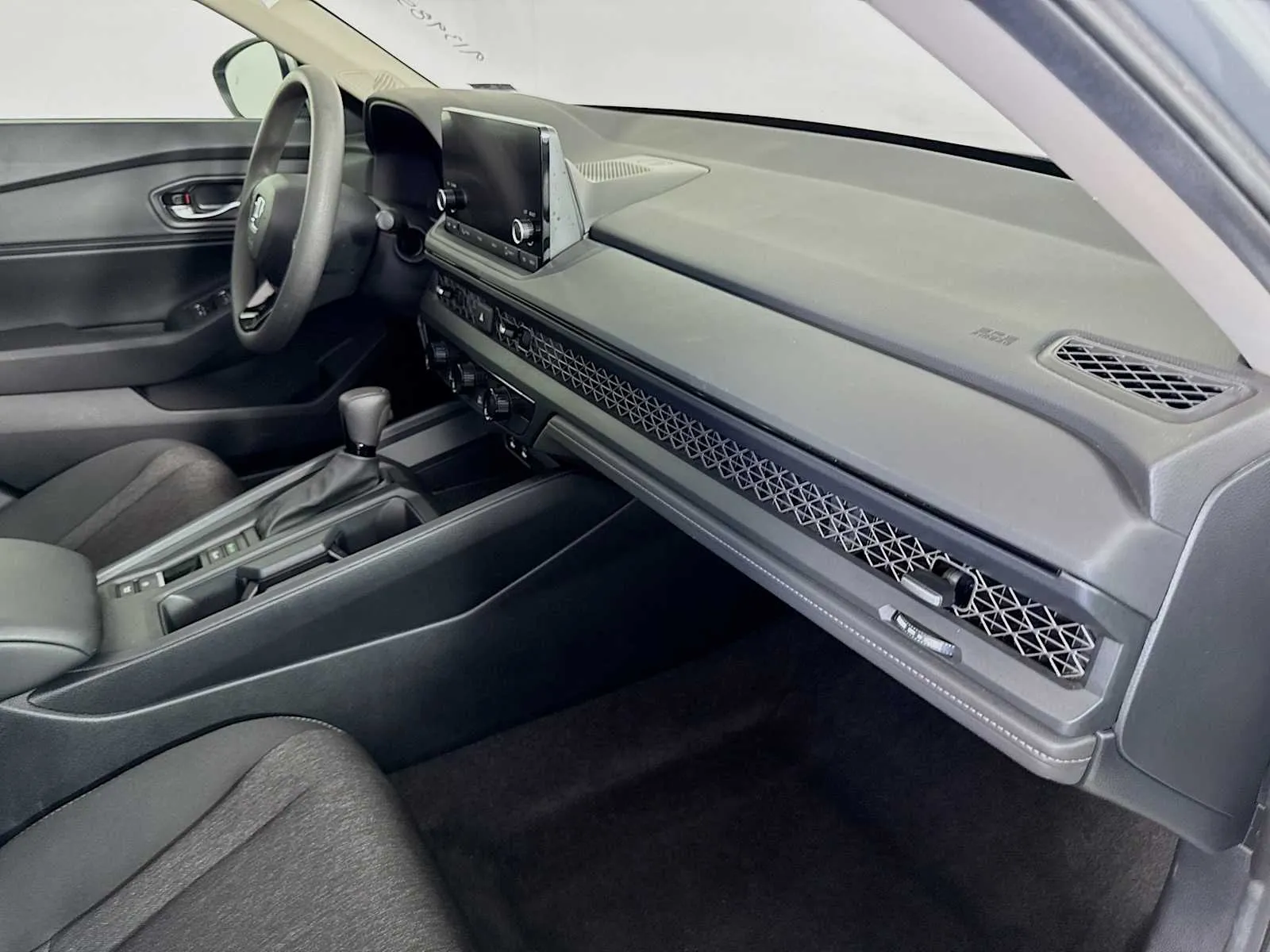 Honda Accord photo 28