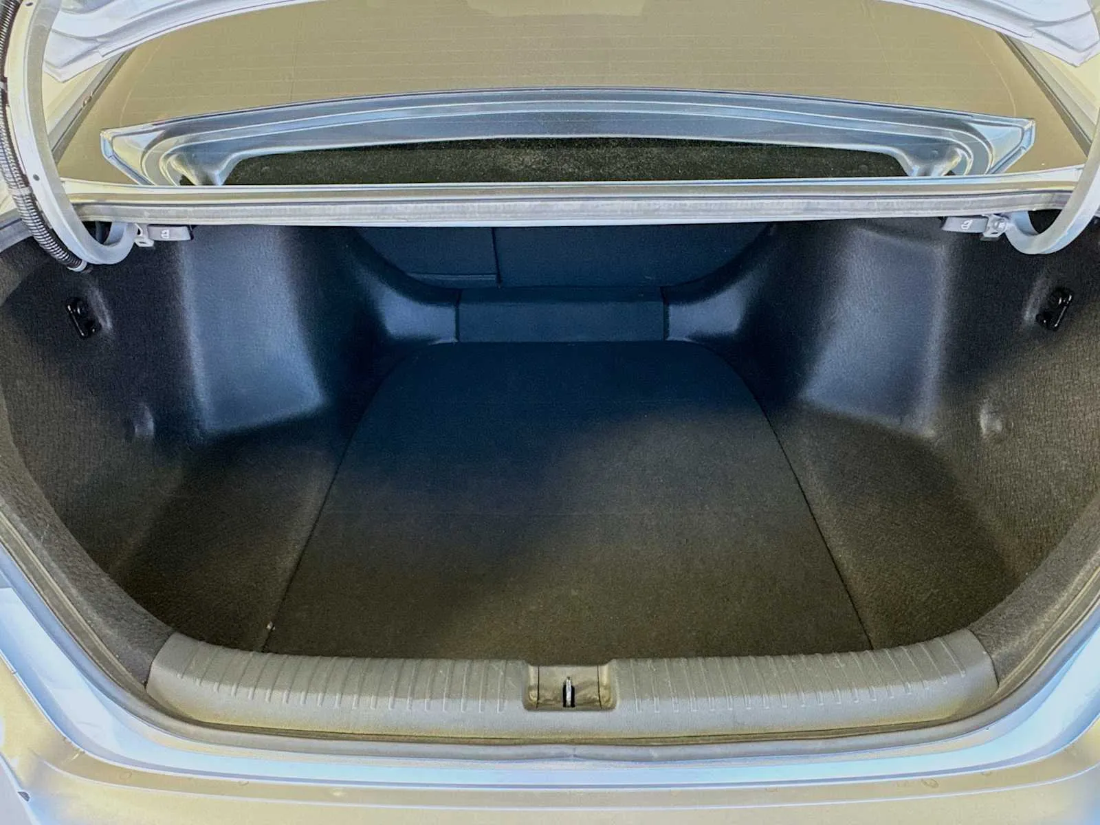 Honda Accord photo 25