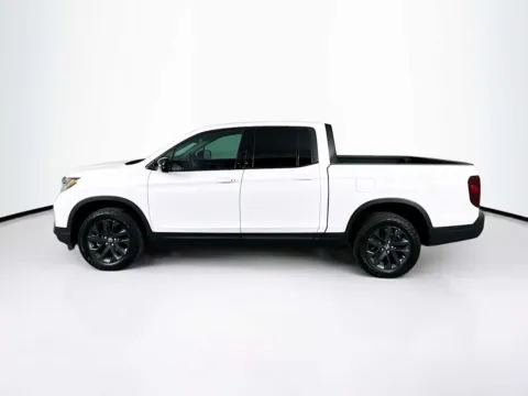 More photos of 2024 Honda Ridgeline Sport at Unicars Honda, CA