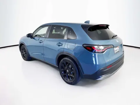 More photos of 2024 Honda HR-V Sport at Unicars Honda, CA