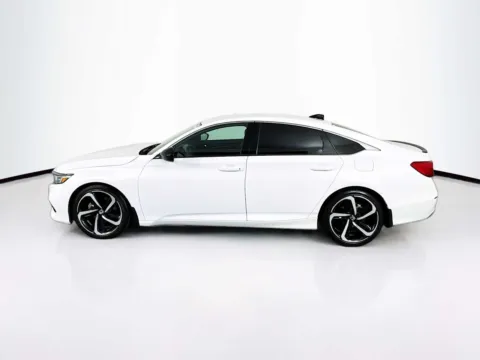 More photos of 2022 Honda Accord Sport at Unicars Honda, CA