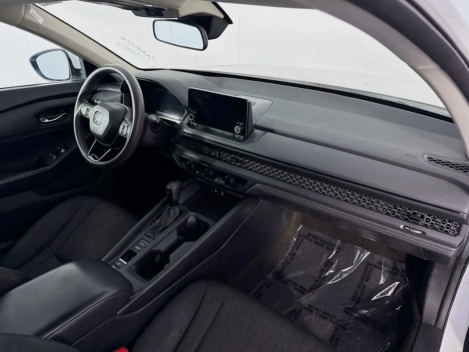 Honda Accord photo 26