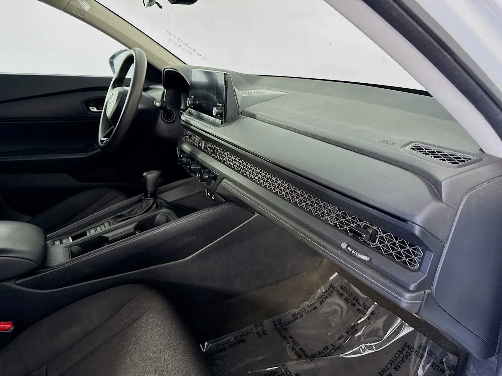 Honda Accord photo 28