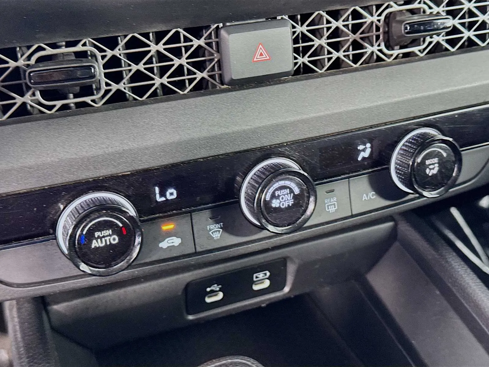 Honda Accord photo 16