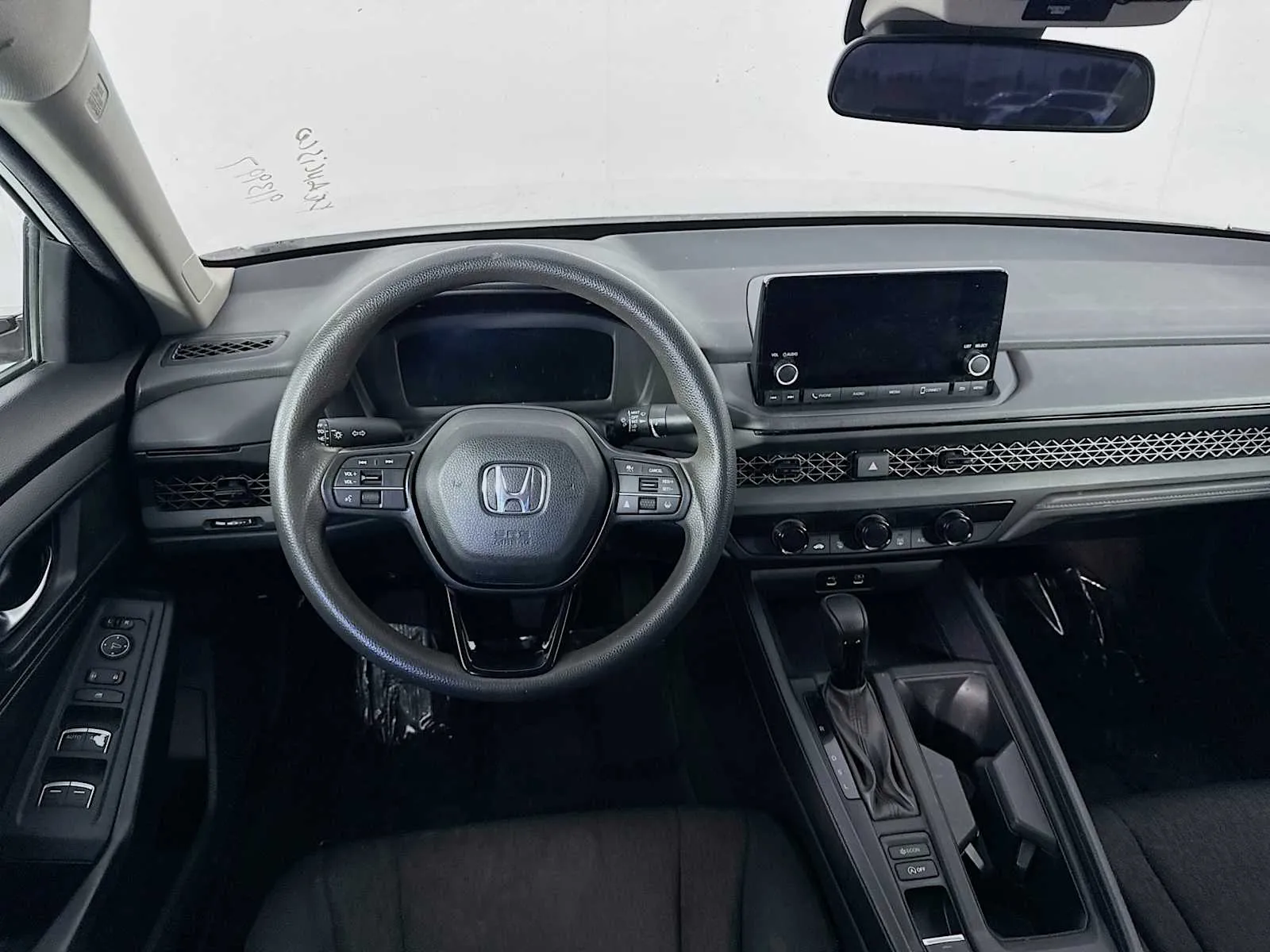 Honda Accord photo 25