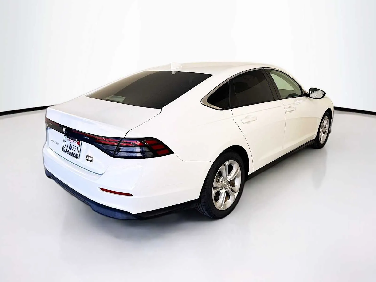 Honda Accord photo 6