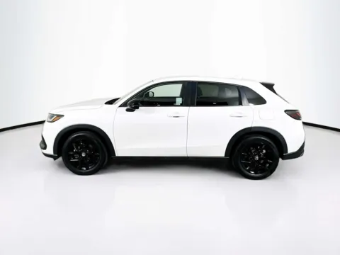 More photos of 2023 Honda HR-V Sport at Unicars Honda, CA