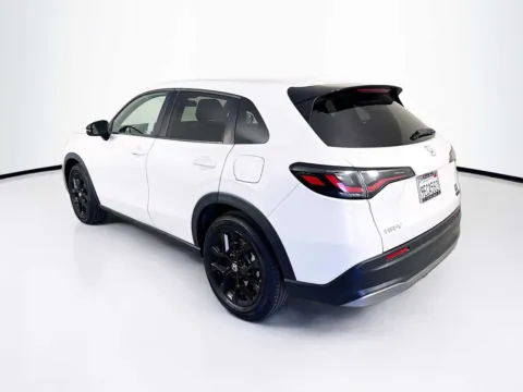 More photos of 2023 Honda HR-V Sport at Unicars Honda, CA