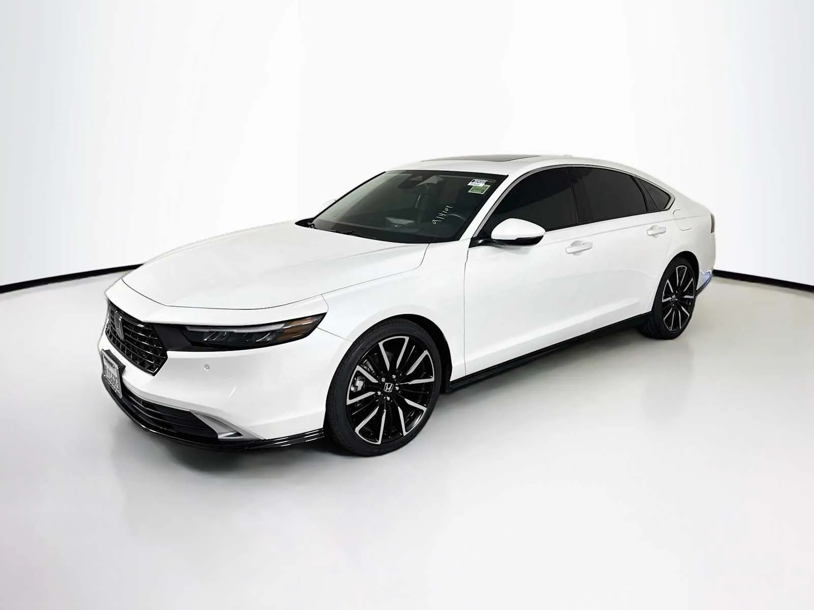 Honda Accord photo 3