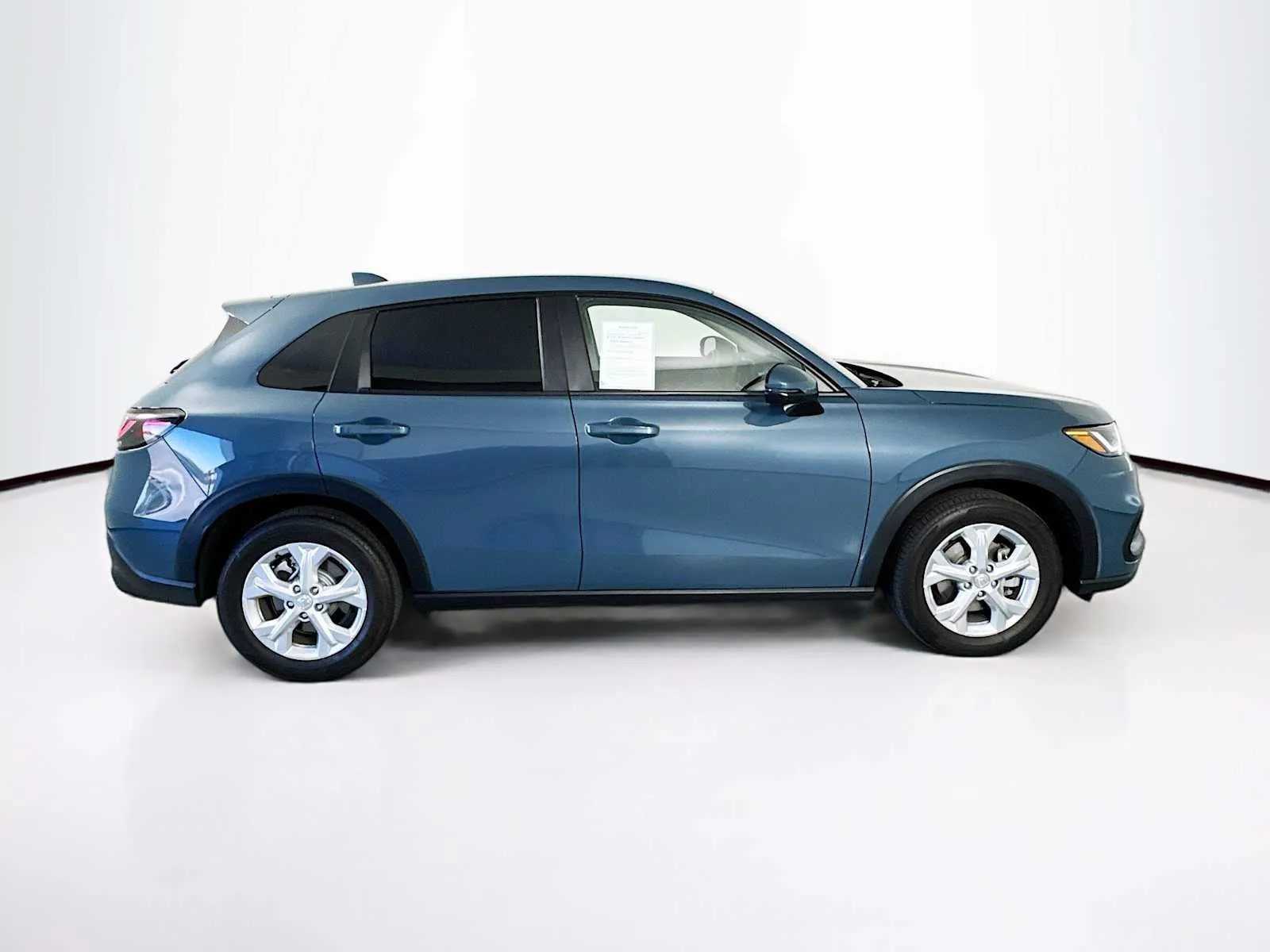 Honda HR-V photo 8