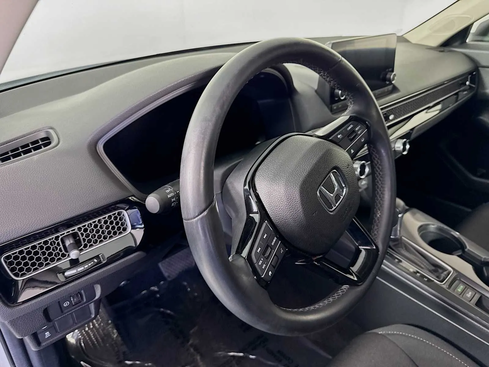 Honda Civic photo 9