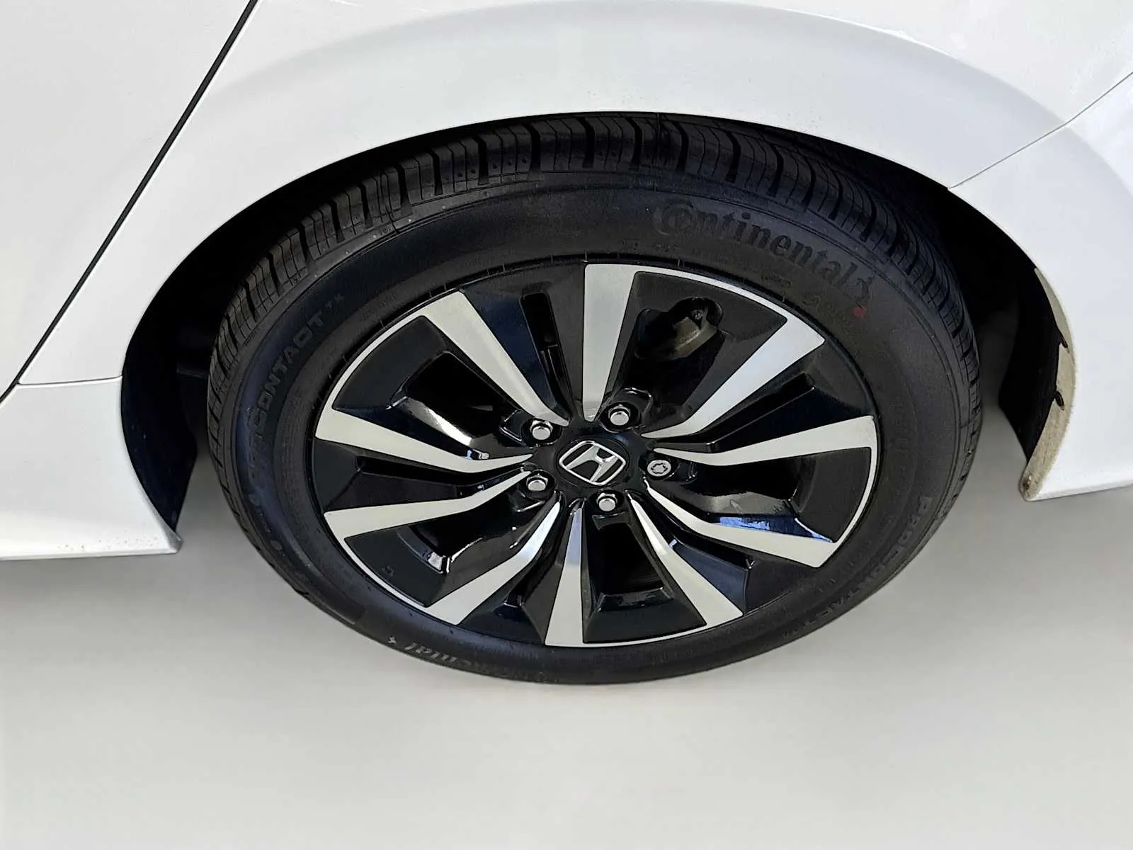 Honda Civic photo 31