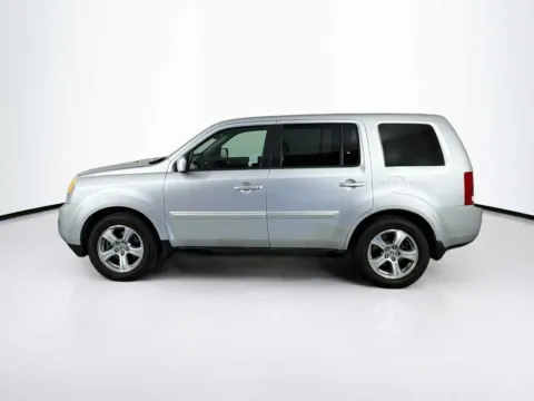 More photos of 2013 Honda Pilot EX-L at Unicars Honda, CA
