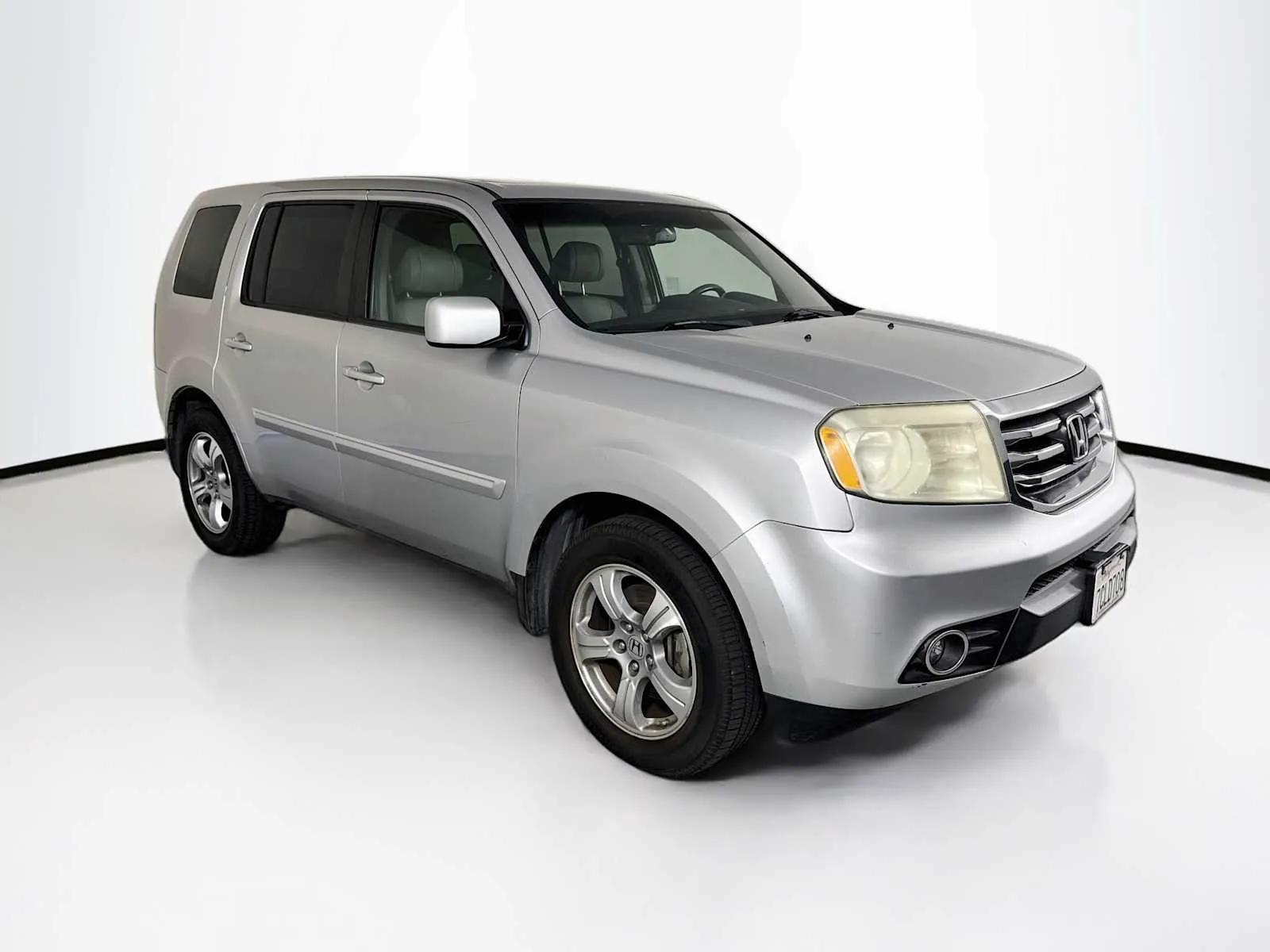 Silver 2013 Honda Pilot EX-L for sale in Indio, CA