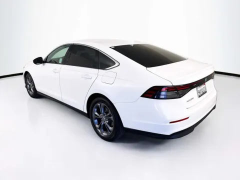 More photos of 2023 Honda Accord EX at Unicars Honda, CA