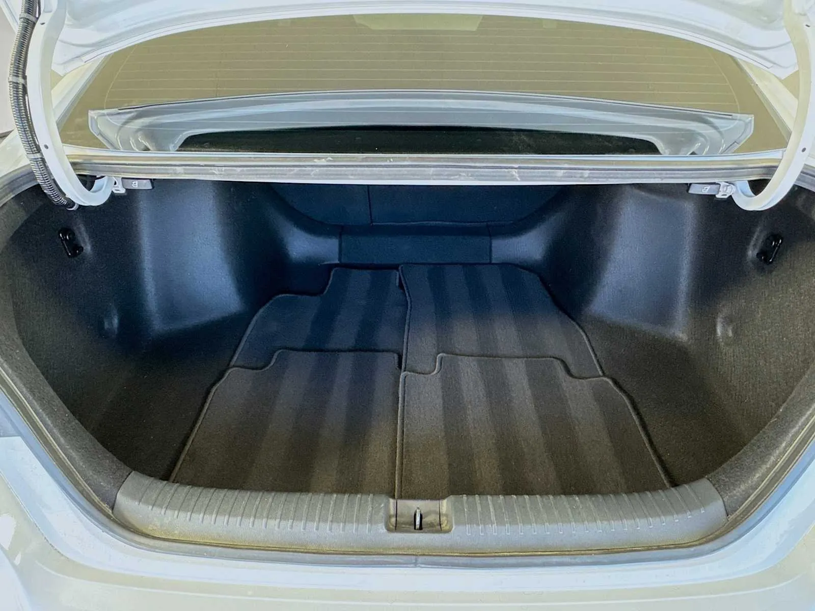 Honda Accord photo 25