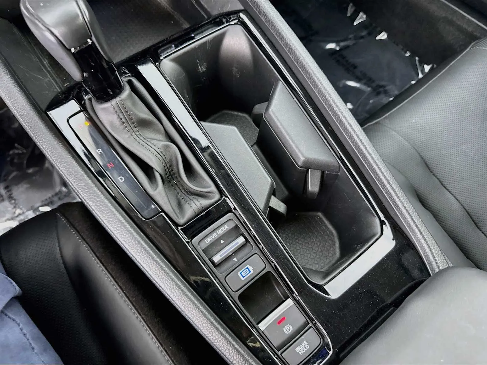 Honda Accord photo 20