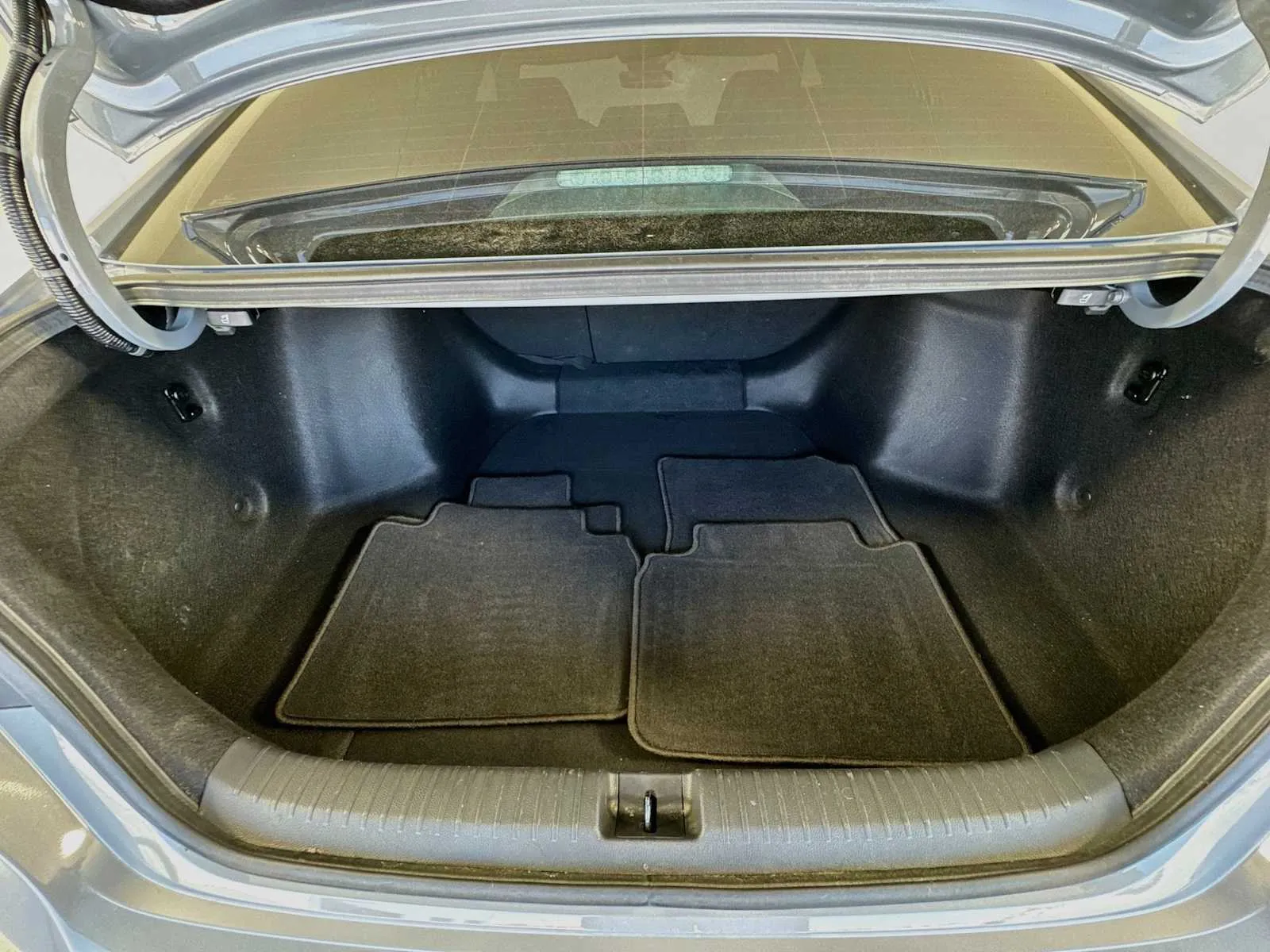 Honda Accord photo 9