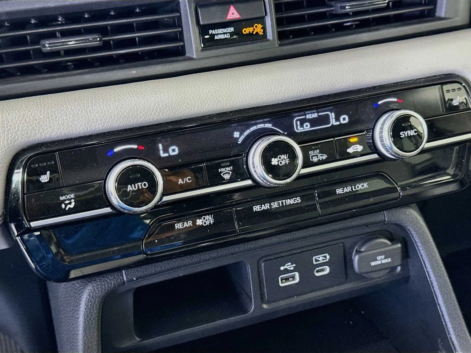 Honda Pilot photo 16