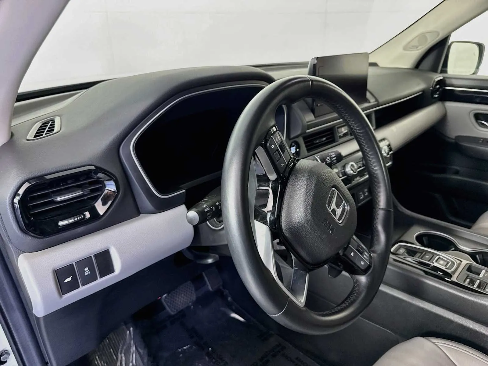 Honda Pilot photo 9