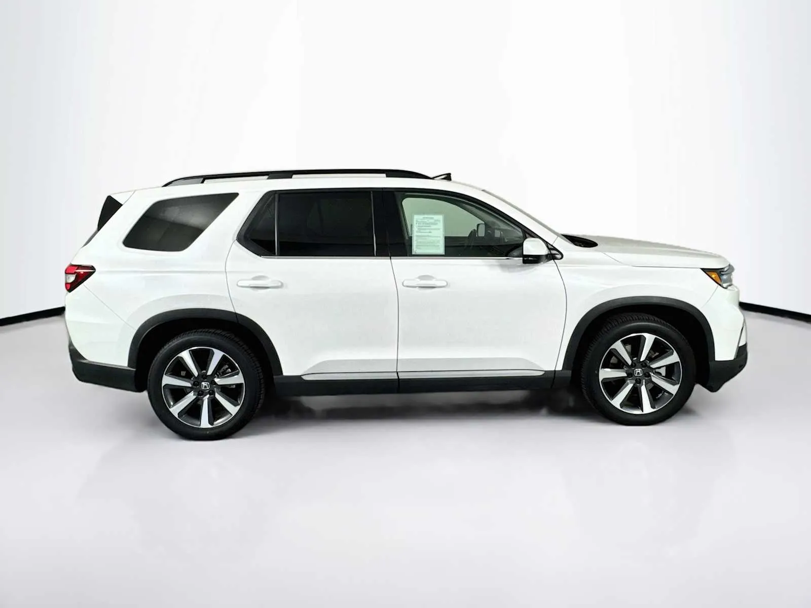 Honda Pilot photo 8