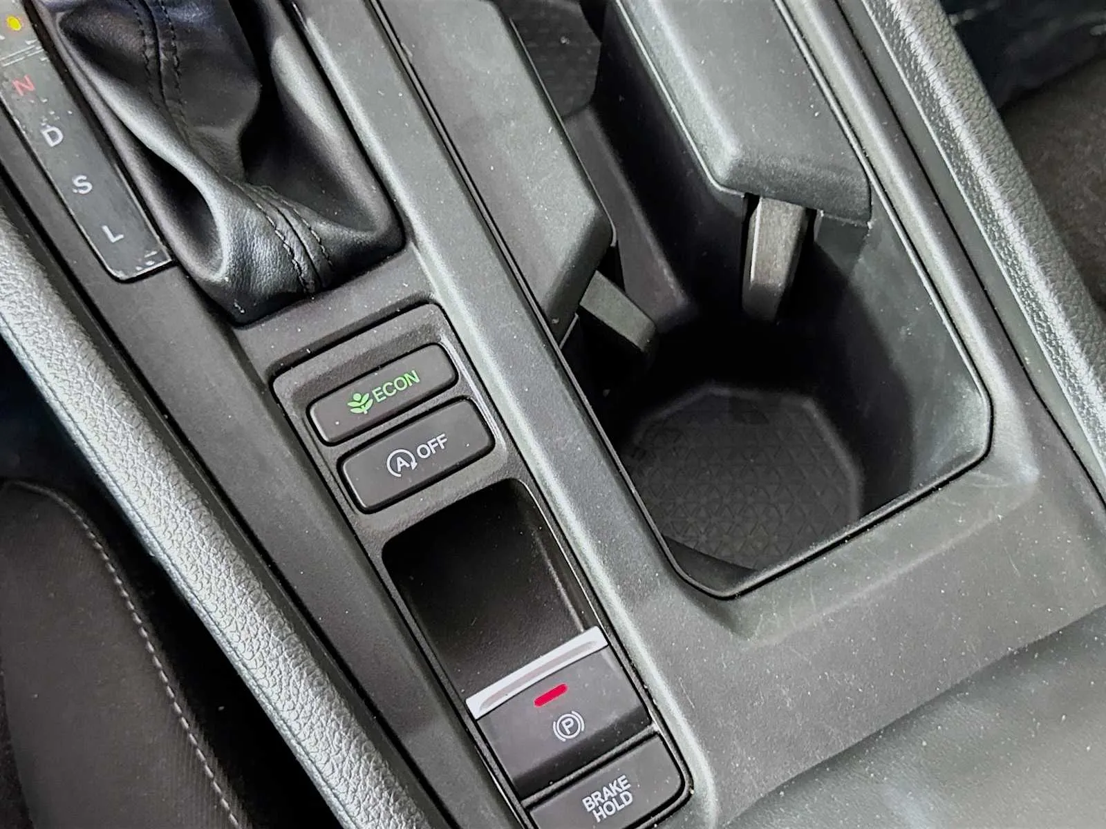 Honda Accord photo 16