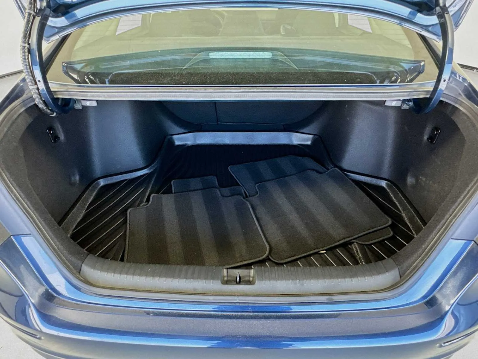 Honda Accord photo 25