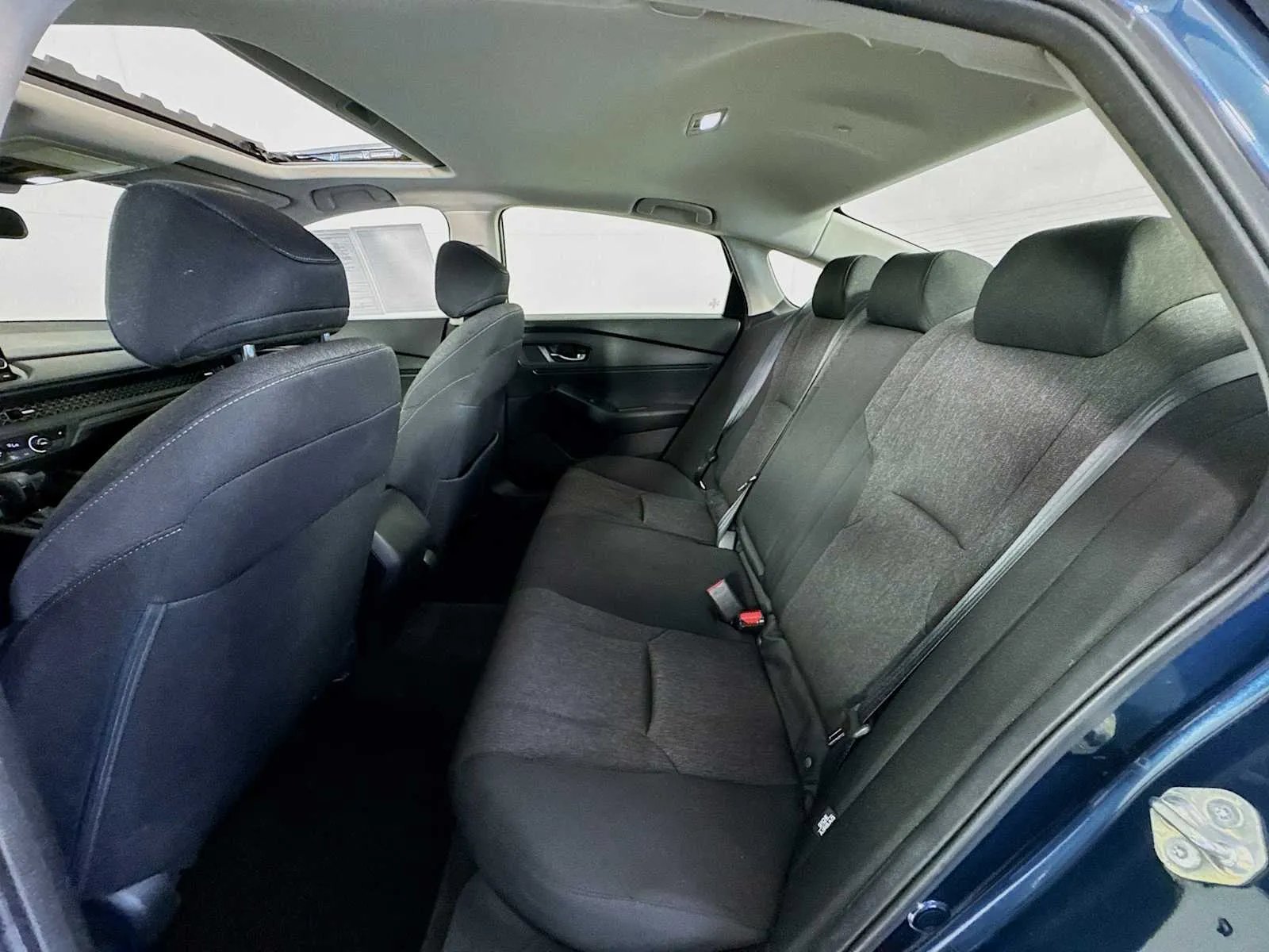 Honda Accord photo 24