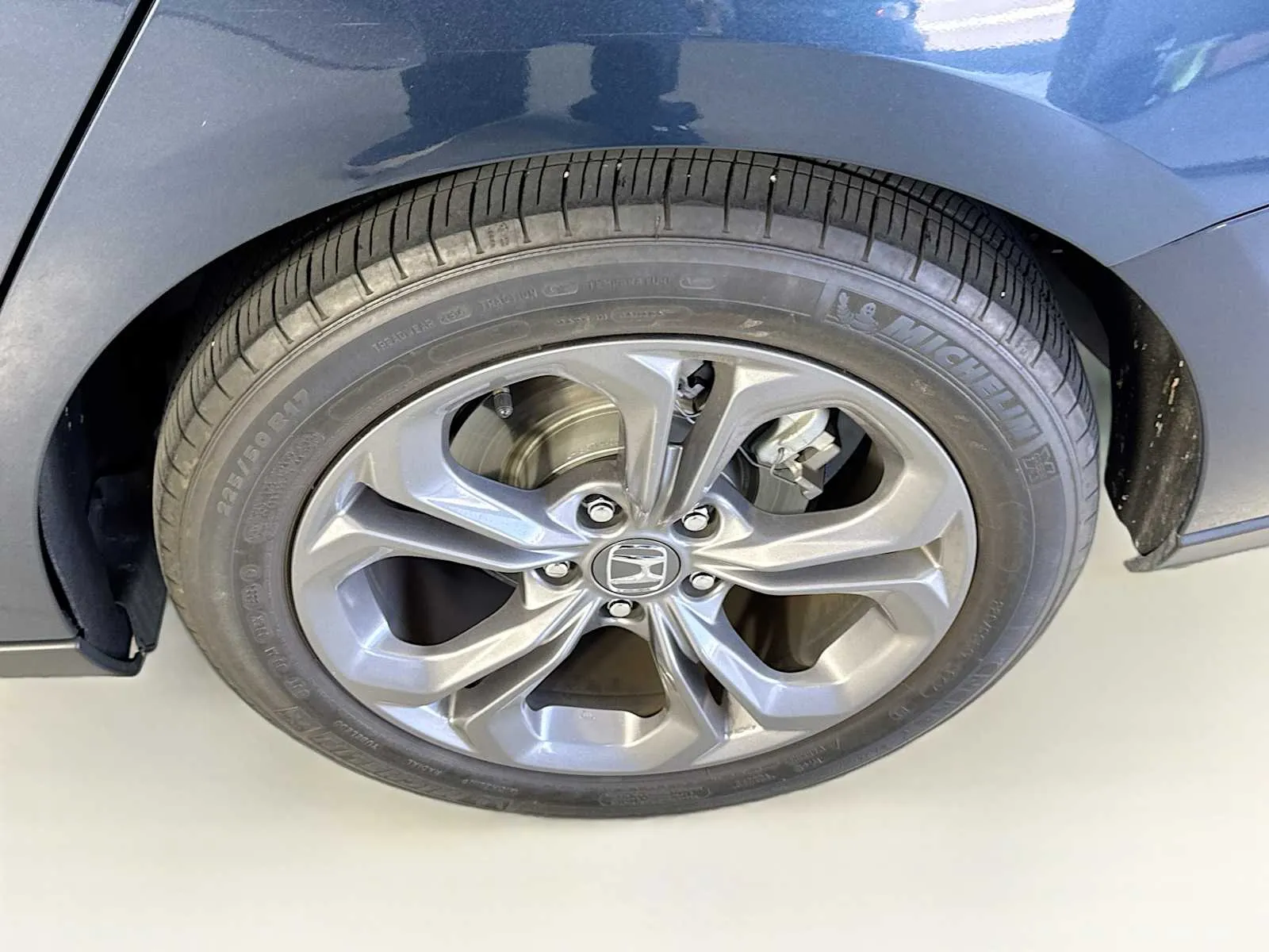 Honda Accord photo 30