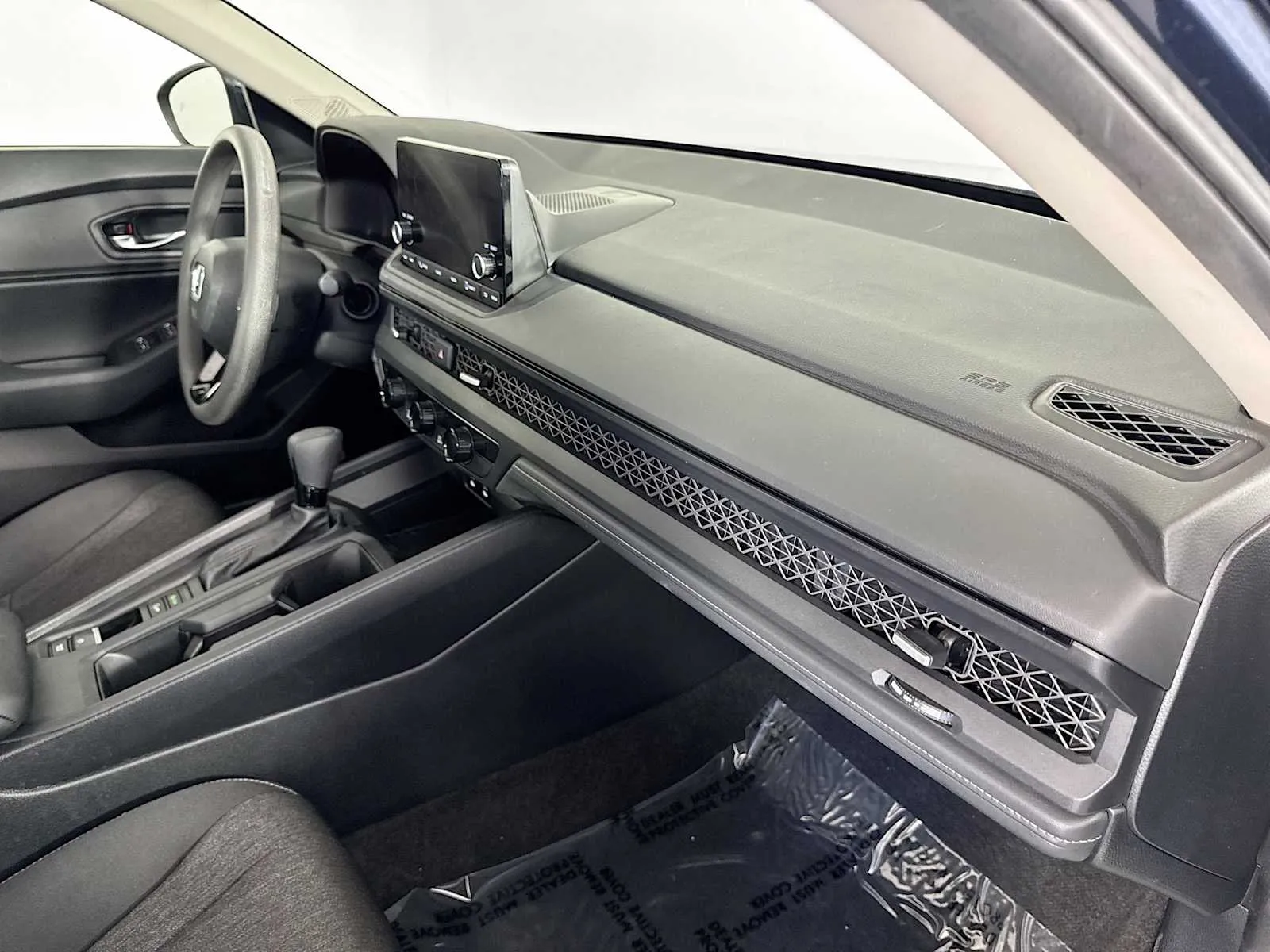 Honda Accord photo 28