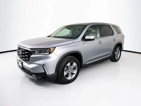 Another view of 2025 Honda Pilot EX-L for sale in Indio, CA at Unicars Honda