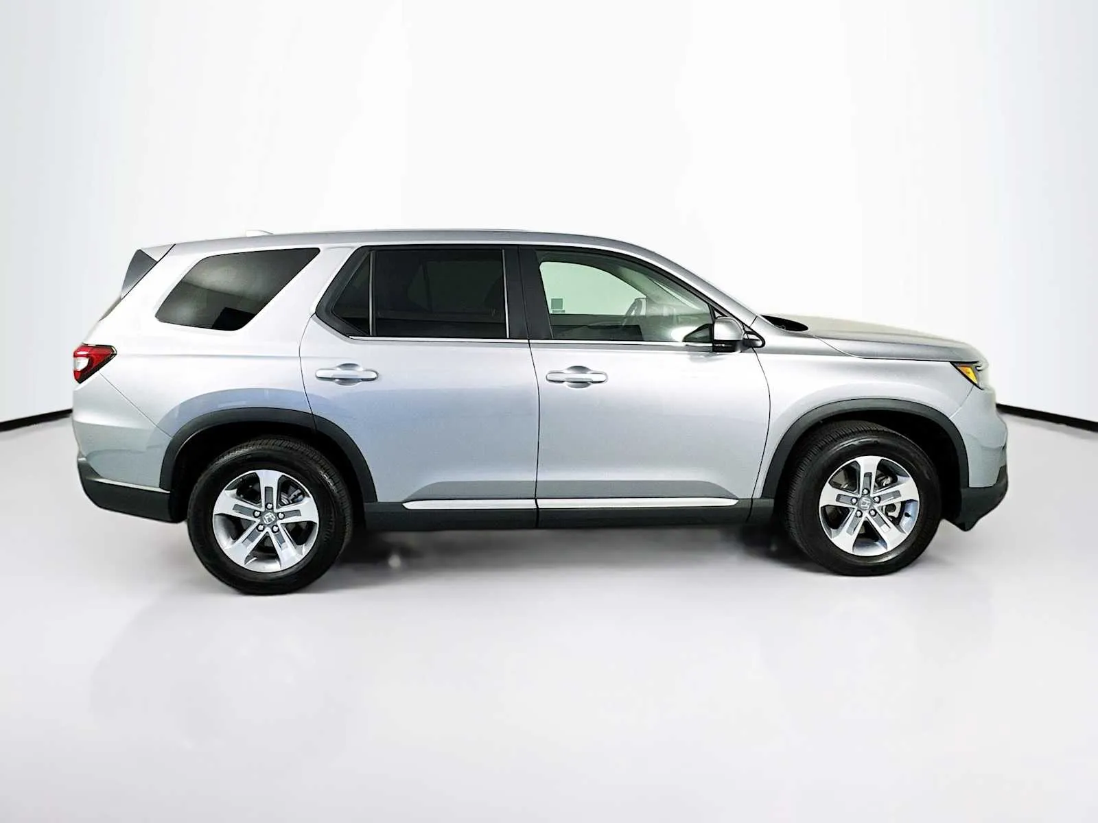 Honda Pilot photo 8