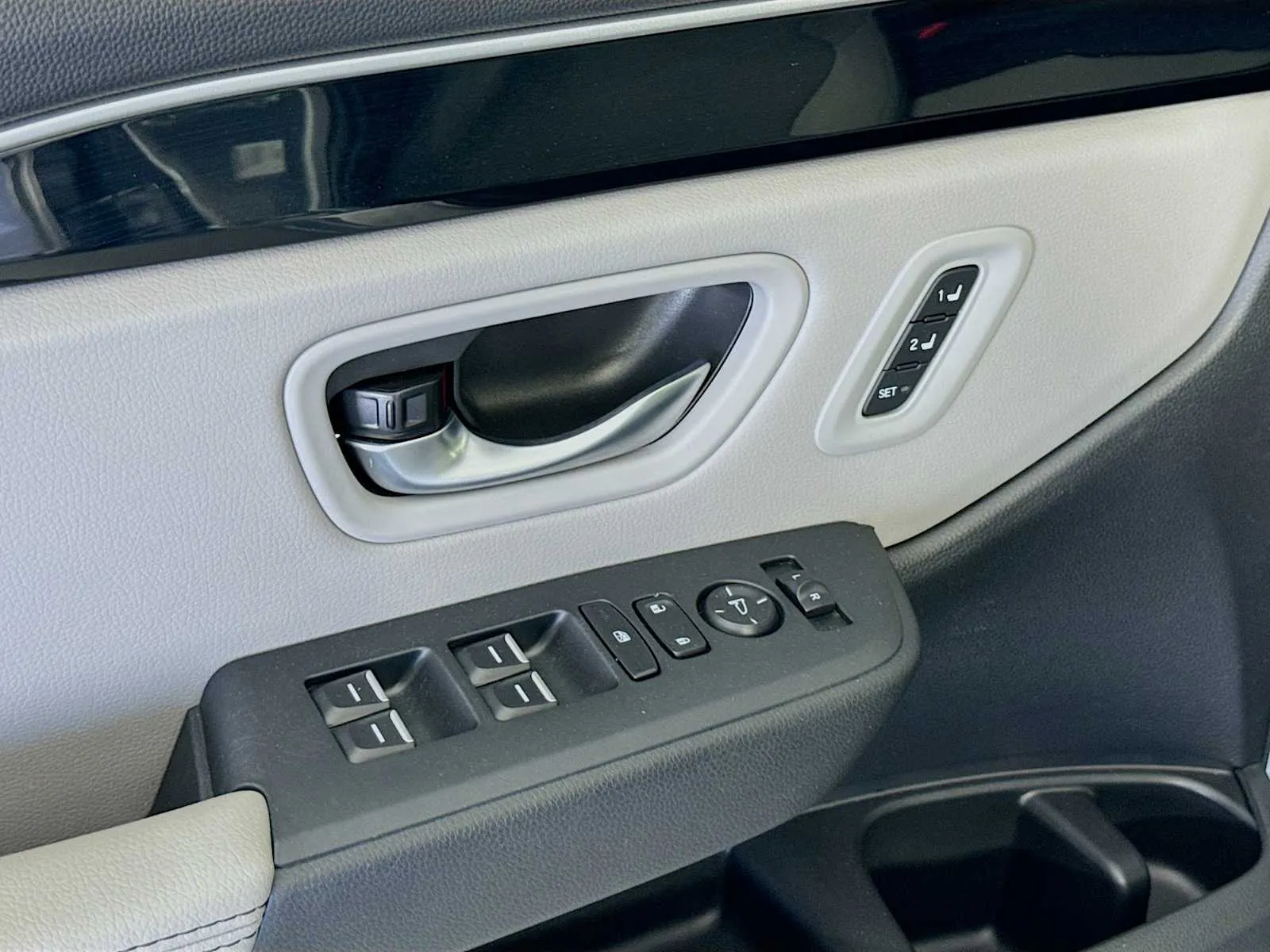 Honda Pilot photo 18