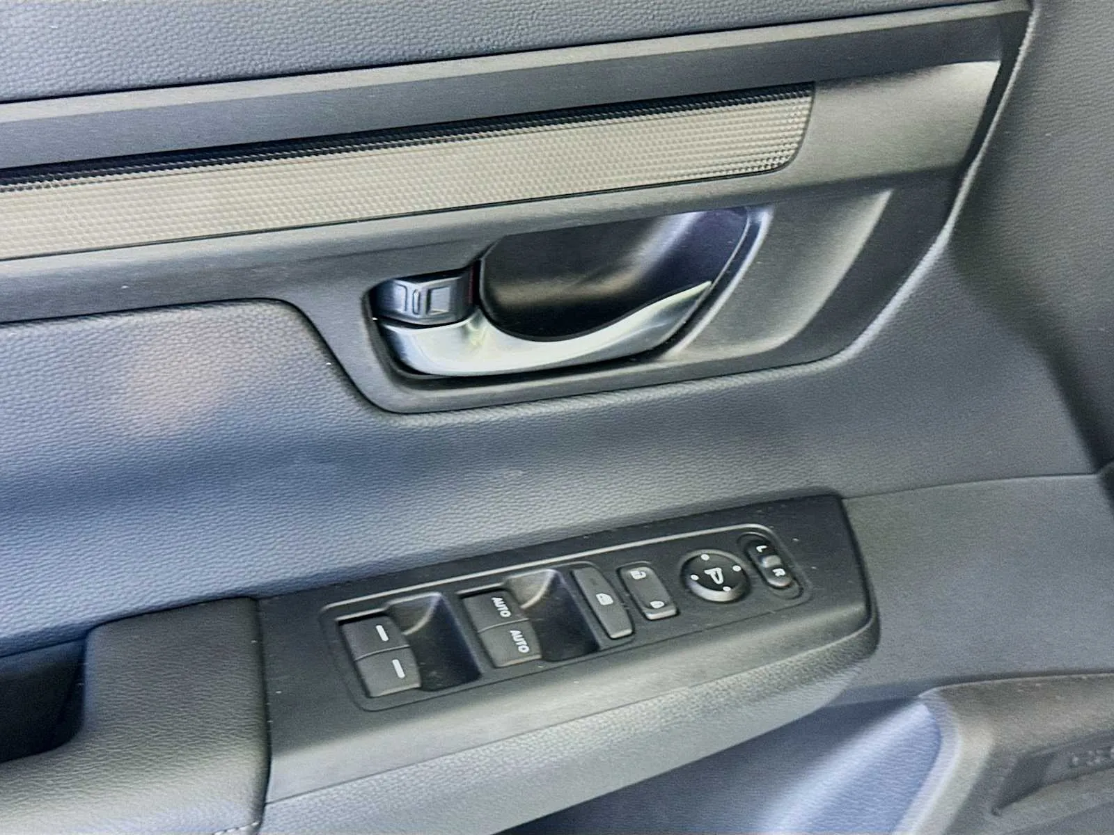Honda CR-V photo 18