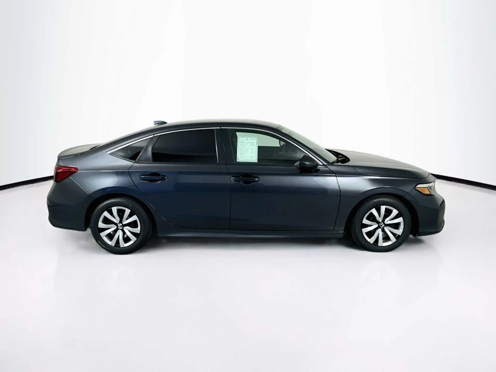 Honda Civic photo 8