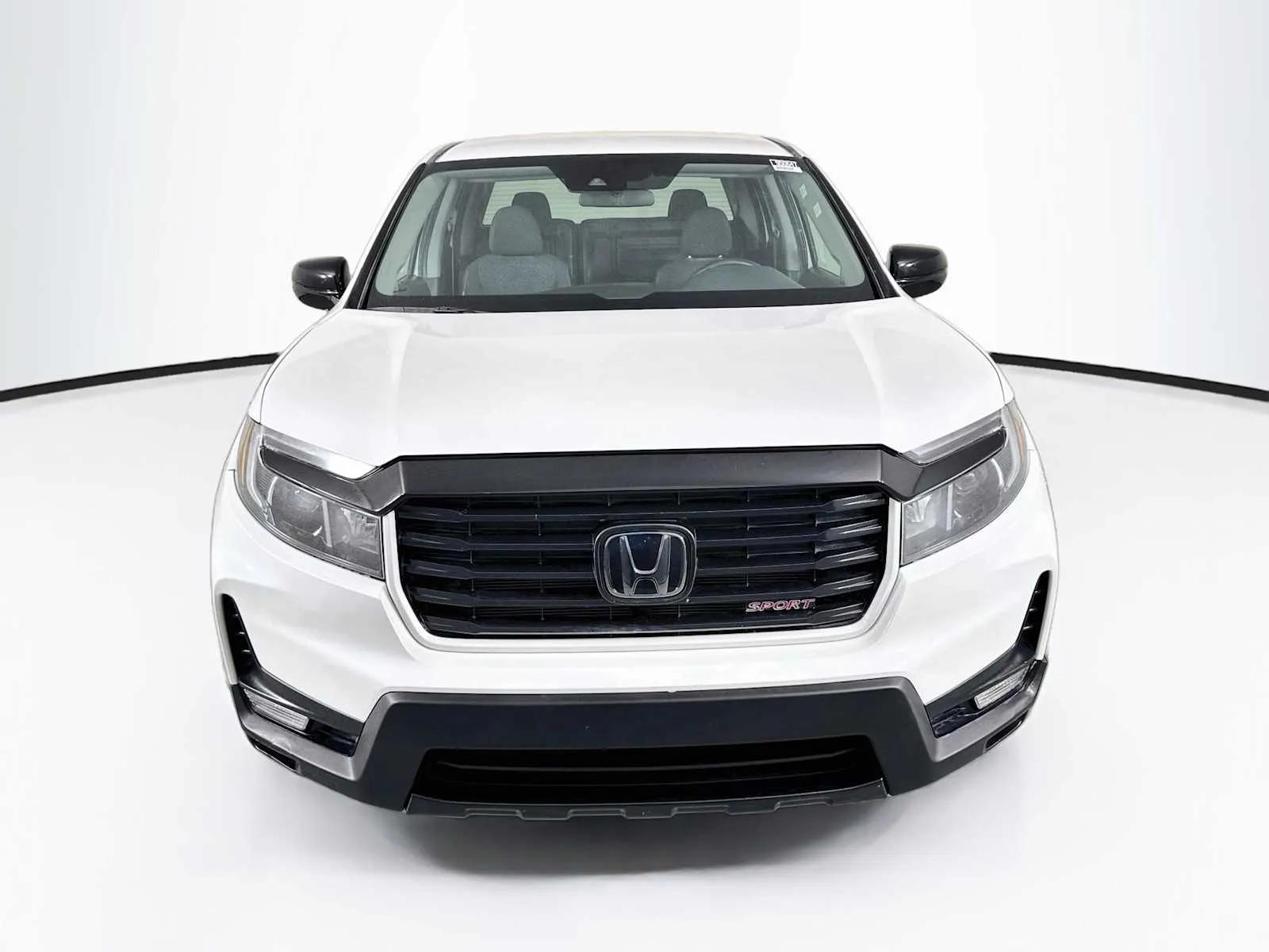Honda Ridgeline photo 2