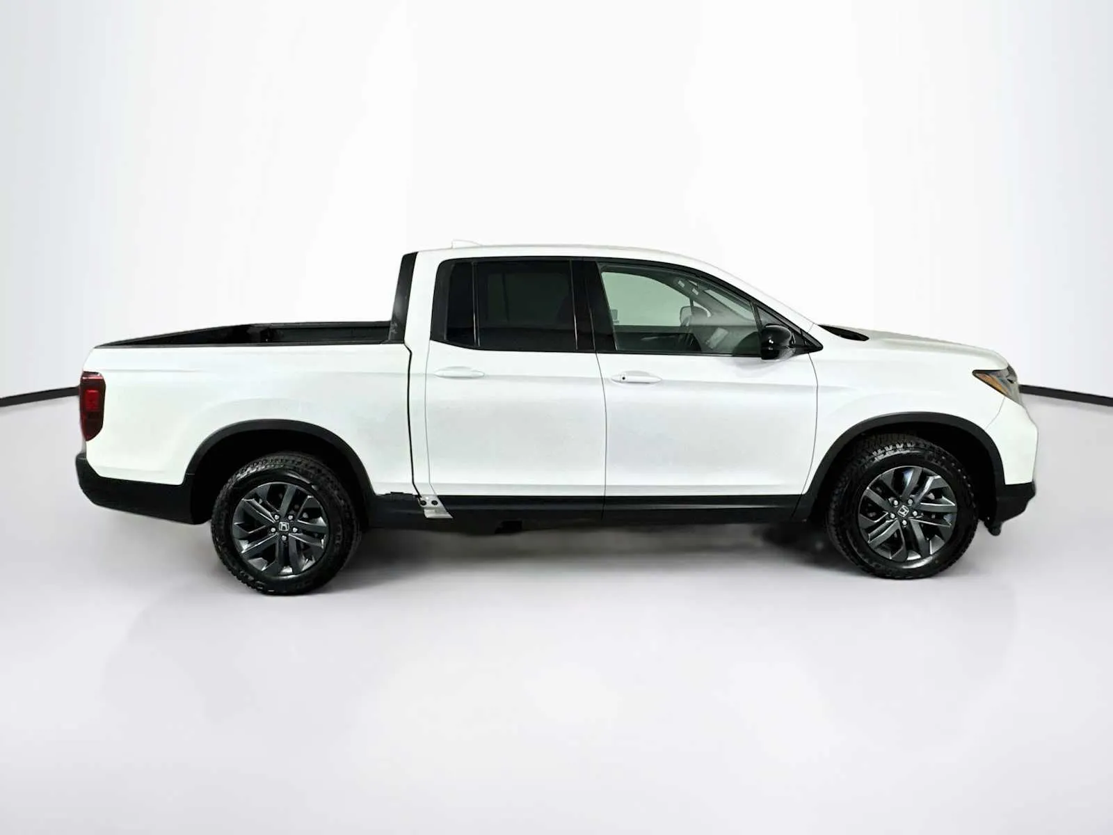 Honda Ridgeline photo 8