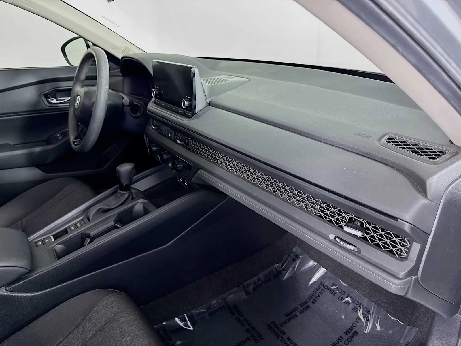Honda Accord photo 29