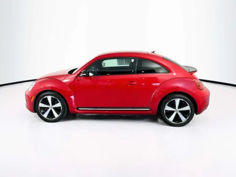 More photos of 2012 Volkswagen Beetle 2.0T Turbo PZEV at Unicars Honda, CA
