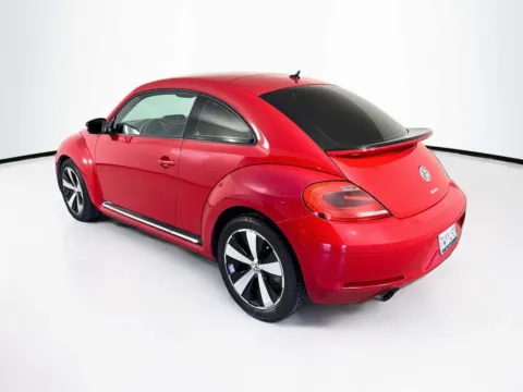 More photos of 2012 Volkswagen Beetle 2.0T Turbo PZEV at Unicars Honda, CA