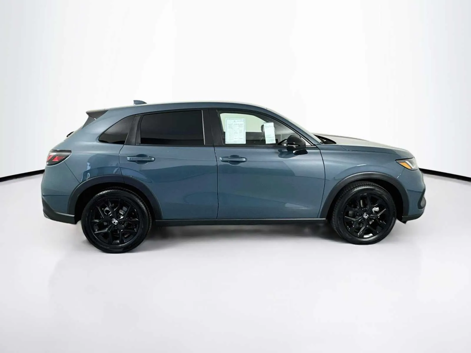 Honda HR-V photo 8
