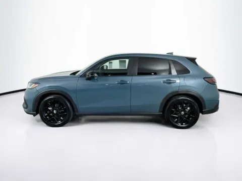 More photos of 2024 Honda HR-V Sport at Unicars Honda, CA